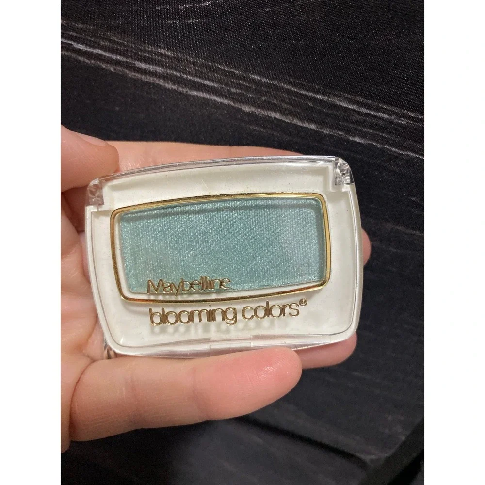 Vintage .09 oz Maybelline Eye Shadow Blooming Colors Misty‎ Mint 135DF-19 new